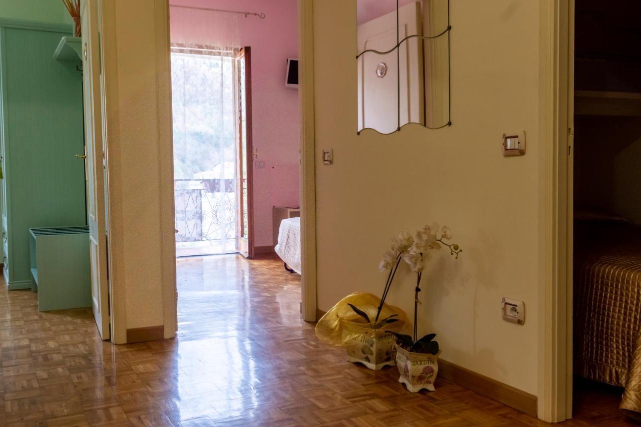 Villa Dei Fiori - Exclusive Villa With Garden In Sorrento Coast فيكو إيكوينس المظهر الخارجي الصورة